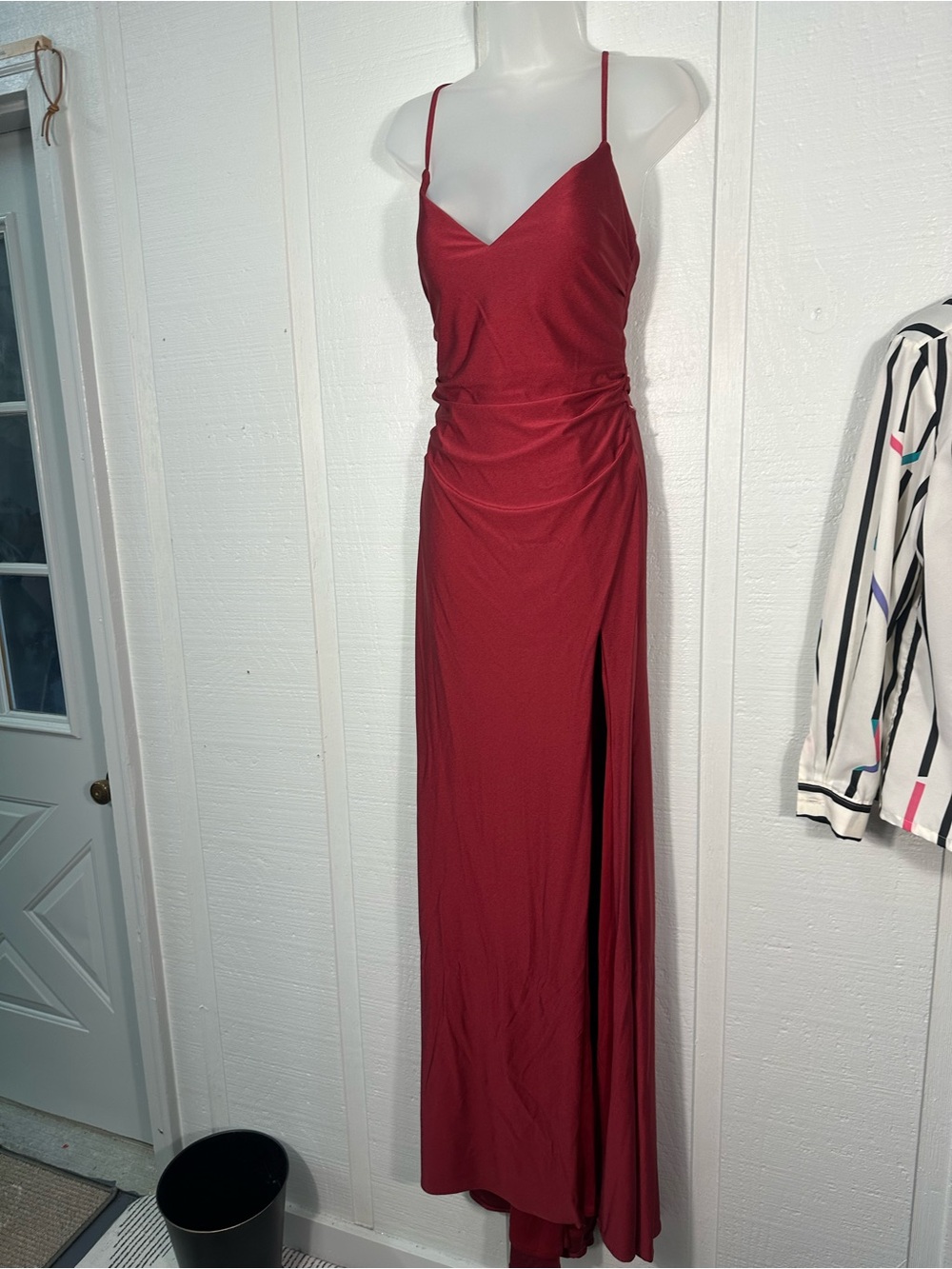 La Femme Red Spaghetti Strap Dress Size 2 NWT